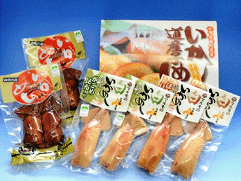 名物のいかめしはお土産に最適
