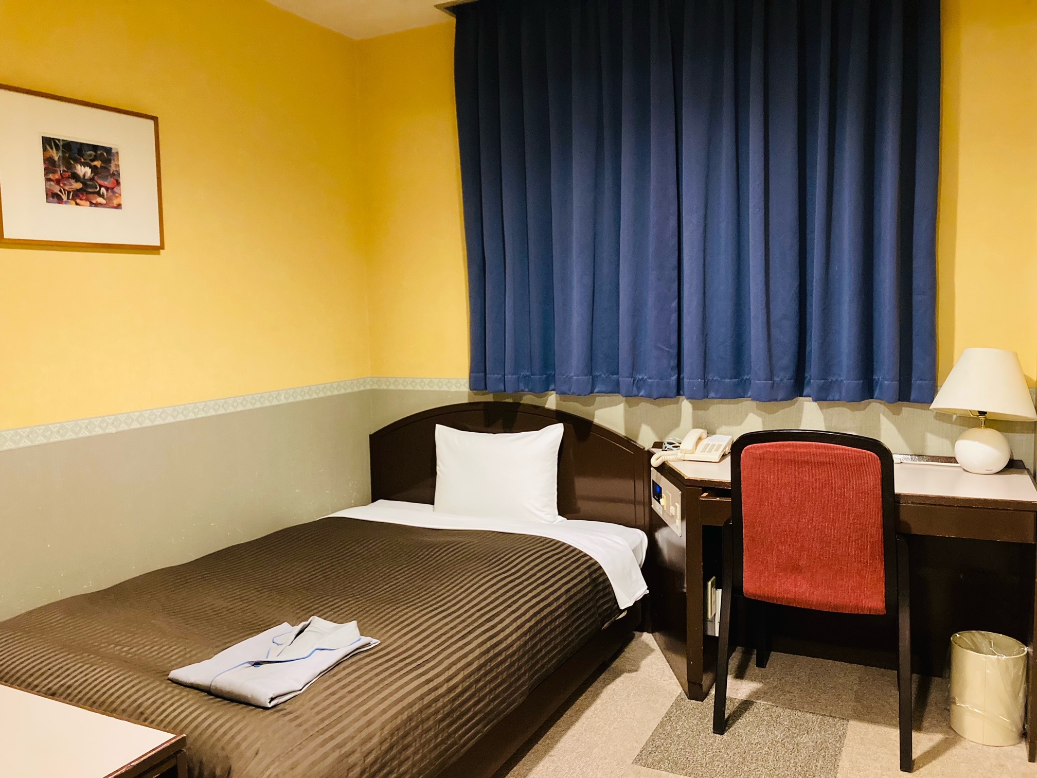 【デスク付シングルルーム】