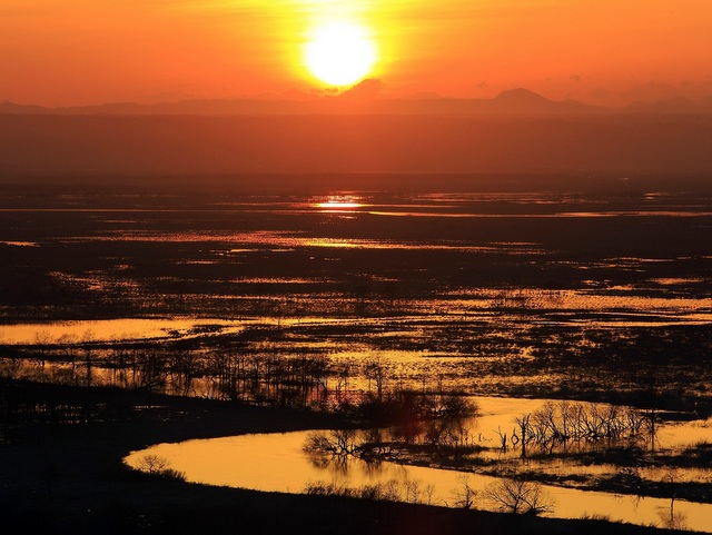 この場所ならではの圧倒的な夕陽