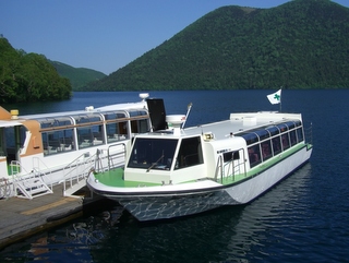 遊覧船出は5月下旬～10月下旬