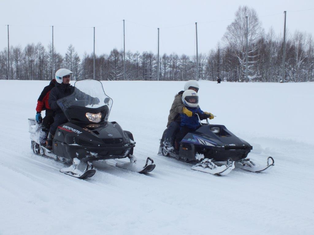 スノーモビル乗車体験