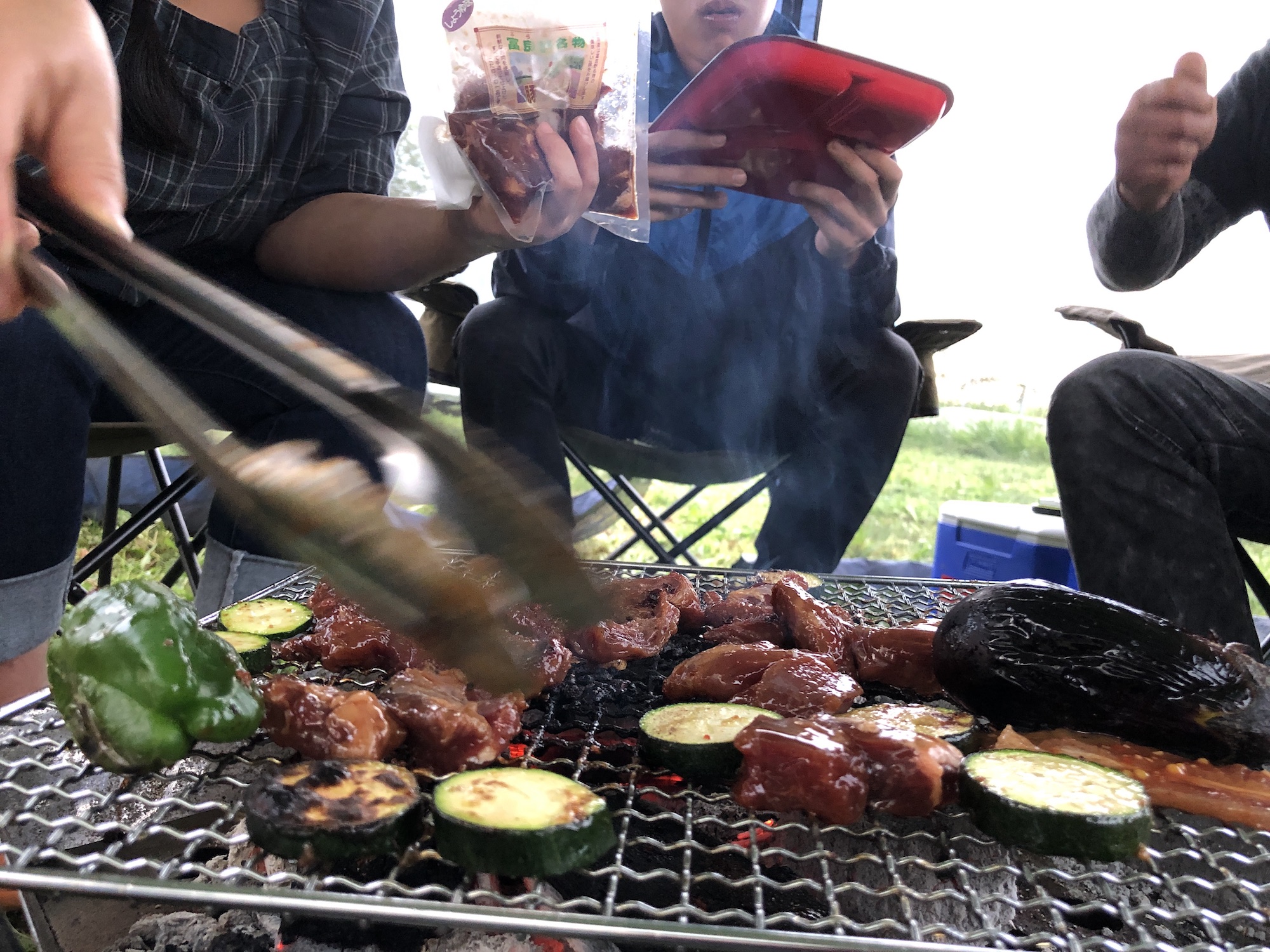 ウレシパ畑の新鮮野菜でBBQ