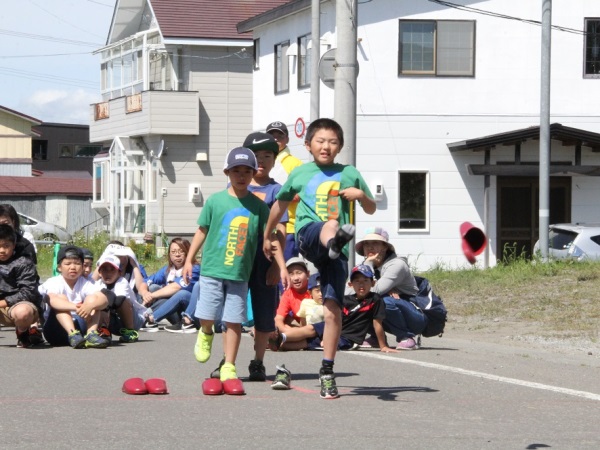 赤い靴飛ばし世界選手権