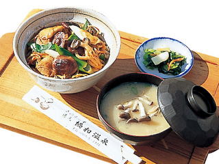 きのこを使う軽食メニューも豊富