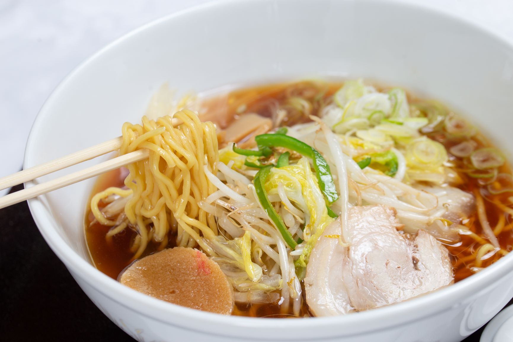 遠別産もち米使用の米粉ラーメン